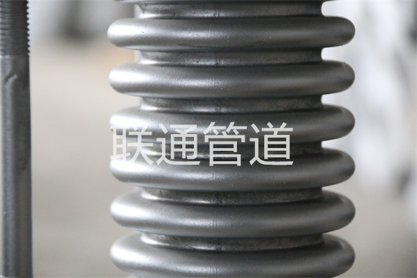 拉杆补偿器